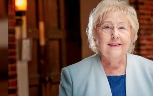 Sylvia Young muere a los 86 años, la visionaria que descubrió a Dua Lipa o Amy Winehouse