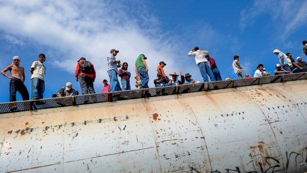 La astronómica cifra que ganan los cárteles mexicanos con el tráfico de migrantes a EU