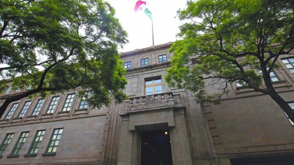Lenia Batres, Yasmín Esquivel y Loretta Ortiz aventajan la elección para SCJN