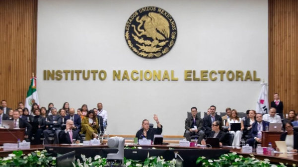 Consejeros del INE no descartan vínculo entre acordeones y virtuales ganadores en la SCJN
