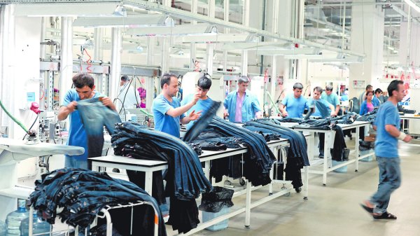 Citex reporta que producción en textiles de Puebla baja al 62% por contrabando de Asia