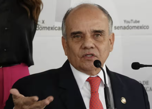 PRI desaira comisión del Senado para viajar a Washington a defender remesas