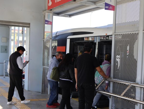 Invitan a la ciudadanía a tramitar tarjetas del JuárezBus