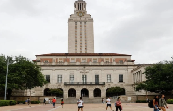 Texas revoca ley que permitía a estudiantes extranjeros matricularse como residentes