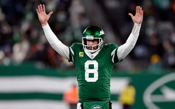 Aaron Rodgers por fin le da el sí a los Steelers