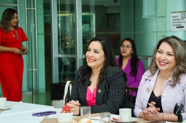 Se suma Joss Vega al proyecto Niñas Sabias del Club Rotario Chihuahua Emprende