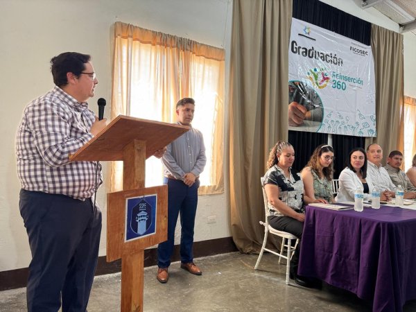 Culminan jovenes la primera etapa del programa Reinserción 360 en el CERESAI No. 1