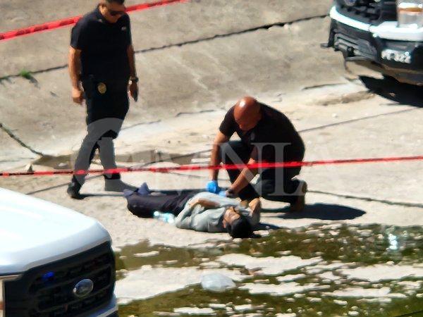 Hombre pierde la vida tras lanzarse de puente en la Ocampo y Canal