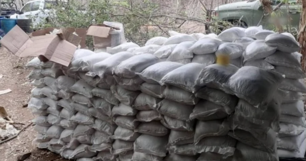 Fuerzas federales aseguran fábrica de drogas sintéticas en Michoacán; había más de 600 costales con sustancias químicas