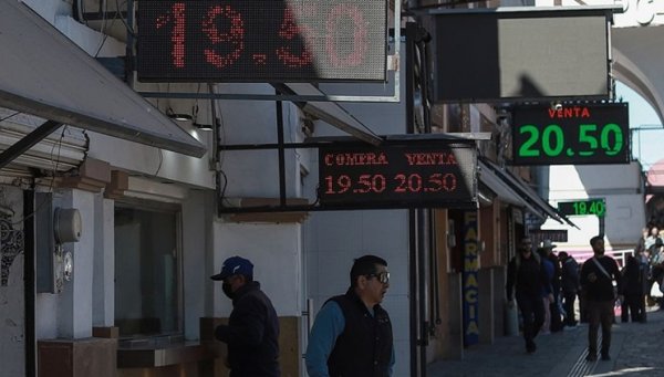 El plan fiscal de Trump pone en riesgo flujos vitales de remesas para México y Centroamérica