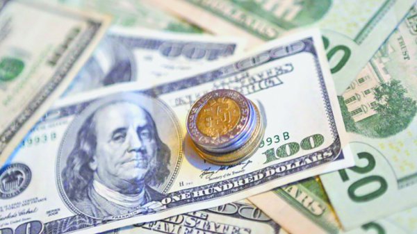 Dólar de EU suma 21 semanas con pérdidas