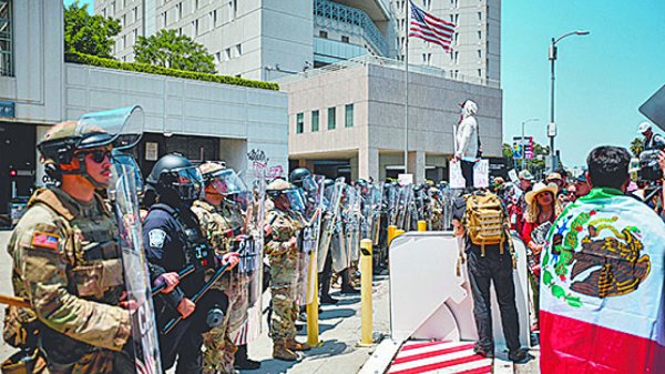 Newsom pide a Corte sacar a Guardia Nacional