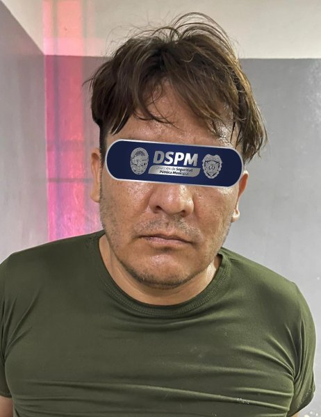 Aseguran a hombre con presuntas dosis de cristal