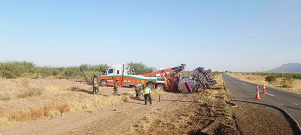 Reportan cierre total de la carretera Chihuahua-Juárez