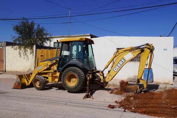 Inicia Municipio pavimentación de la calle Oscar González en la colonia Nuevo Triunfo