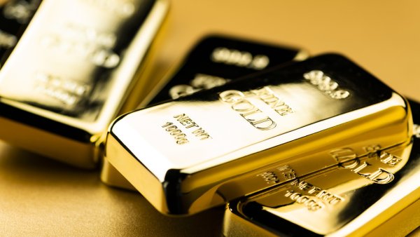 El precio del oro se encamina a su máximo histórico tras el ataque de Israel a Irán