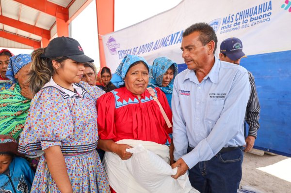 Distribuyen DIF Estatal y SPyCI más de 10 toneladas de apoyos alimentarios en Bocoyna