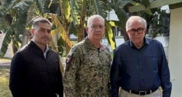 Rubén Rocha, Ricardo Trevilla y Omar García Harfuch sostienen reunión privada en Sinaloa