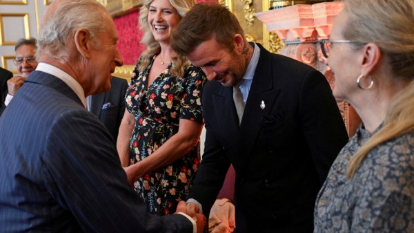 David Beckham, Gary Oldman y Roger Daltrey son nombrados caballeros por el Rey Carlos III