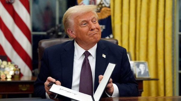 Trump gobierna por decreto: usa facultades de emergencia como ningún otro mandatario