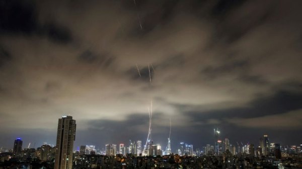 Se activan las alarmas en Israel ante la séptima oleada de misiles de Irán