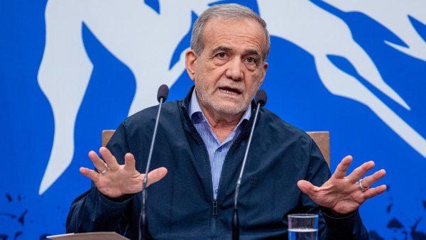 Irán exige a EU frenar a Israel o promete una respuesta más 