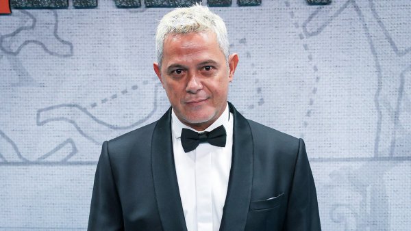 Fan que tuvo una relación con Alejandro Sanz lo acusa de superar los límites de lo 