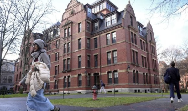 Justicia de EU vuelve a bloquear la orden de Trump para suspender matriculaciones extranjeras en Harvard