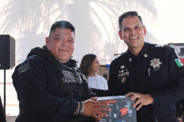 Celebra SSPE el Día del Padre en Chihuahua