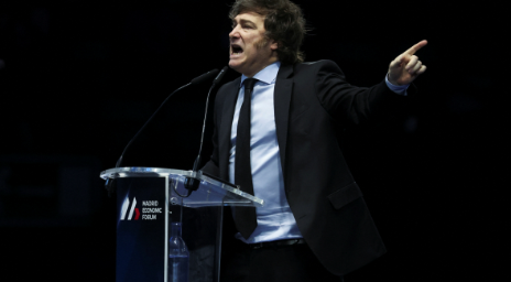 Milei reforma a la policía argentina y autoriza las detenciones sin orden judicial previa