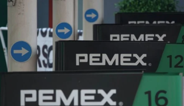 Pemex adeuda 7 mil millones de pesos a constructores: CMIC