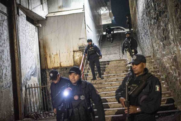 Alcalde de Uruapan, Michoacán, denuncia hallazgo de campo de adiestramiento del crimen organizado