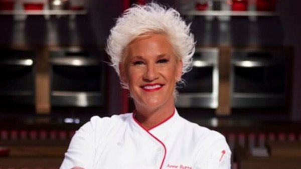 Fallece Anne Burrell, famosa chef de la televisión en EU