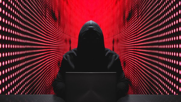 'Hackers' afirman haber destruido 