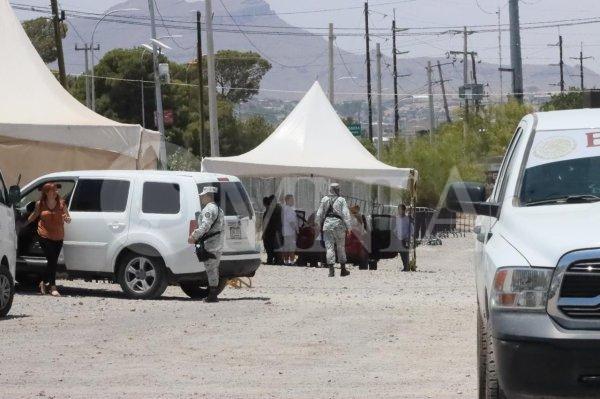 Deportan a más de 200 migrantes en una semana; autoridades los canalizan a albergue en El Punto