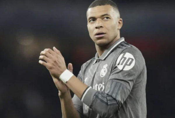Kylian Mbappé, hospitalizado por gastroenteritis en el Mundial de Clubes