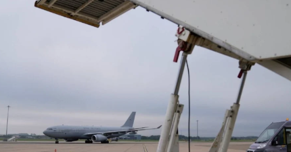 Activistas propalestinos dañan aviones de la Real Fuerza Aérea del Reino Unido en protesta por apoyo del gobierno a Israel