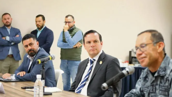 FGR investiga a alcaldes por presuntos nexos con narcos