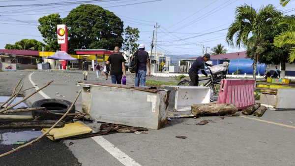 Gobierno de Panamá corta internet en provincia agitada por saqueos
