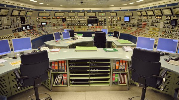 Estado de Nueva York proyecta construcción de nueva central nuclear