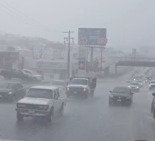 Llueve nuevamente en la capital