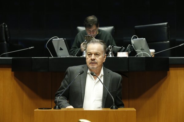 Propondrá Mario Vázquez reconocer en Ley a Florentina Villalobos por su legado democrático