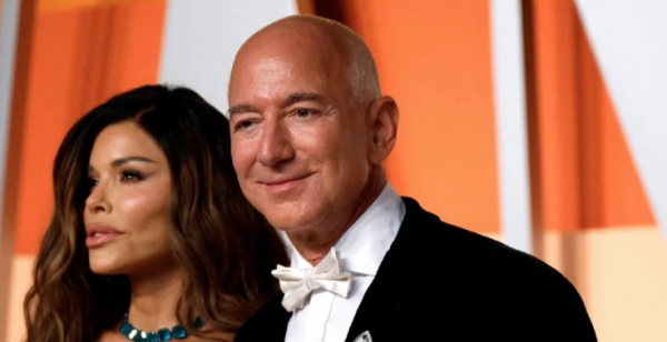 Bezos traslada su boda con Lauren Sánchez a una zona aislada de Venecia tras protestas