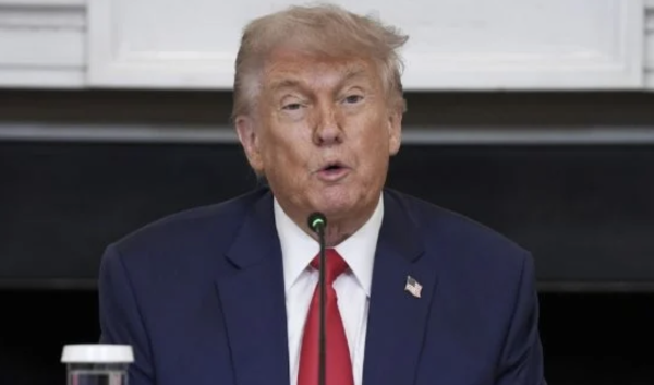 Trump critica a España en la OTAN; dice que el país europeo no quiere gastar en defensa