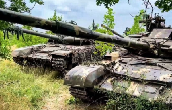 Los líderes de la OTAN firman su compromiso para gastar el 5% en defensa en la próxima década
