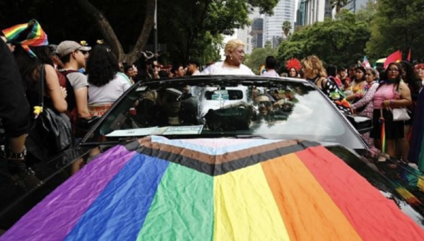 Marcha del Orgullo LGBTTTIQ+ congregó a 800 mil personas en la CDMX
