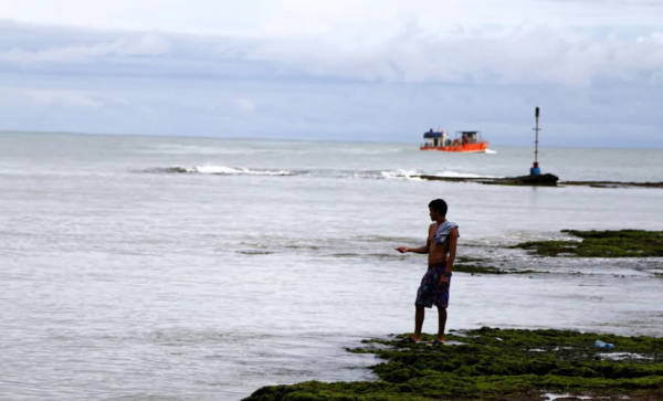 Migrantes en Panamá en su regreso hacia Suramérica: «Aquí nos frena el mar y el dinero»