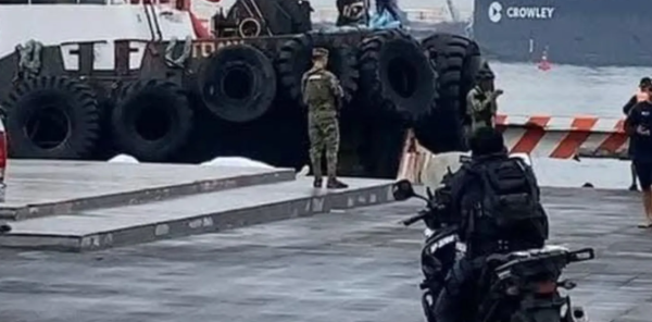 Auto cae al mar en Centro Histórico de Veracruz; hay dos muertos