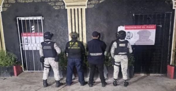 Rescatan a 33 víctimas de trata de personas en bares de Cancún