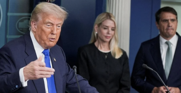 Trump endurece política contra Cuba: prohíbe transacciones financieras y viajes de estadounidenses